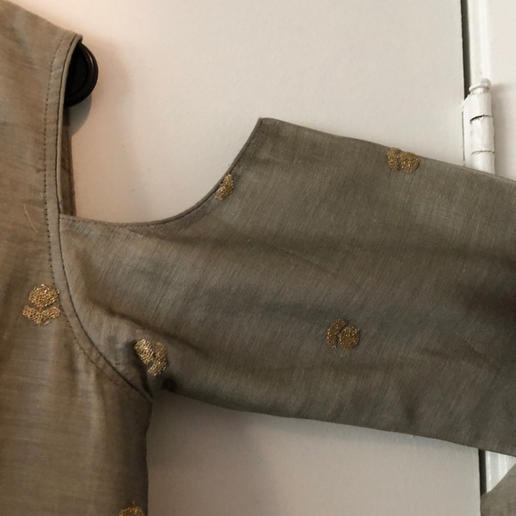 Indian Dress - Picture 3 of 8